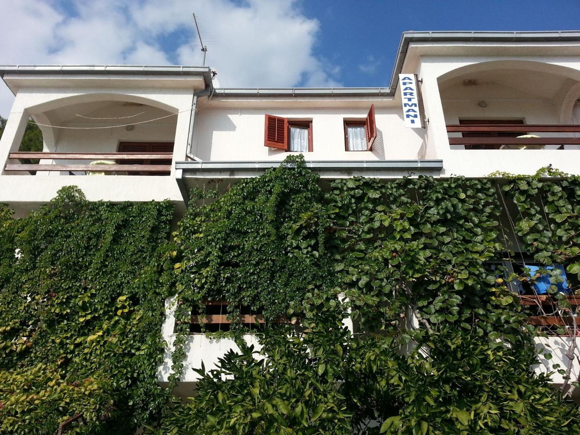 Apartments Neva Sumpetar Exterior photo